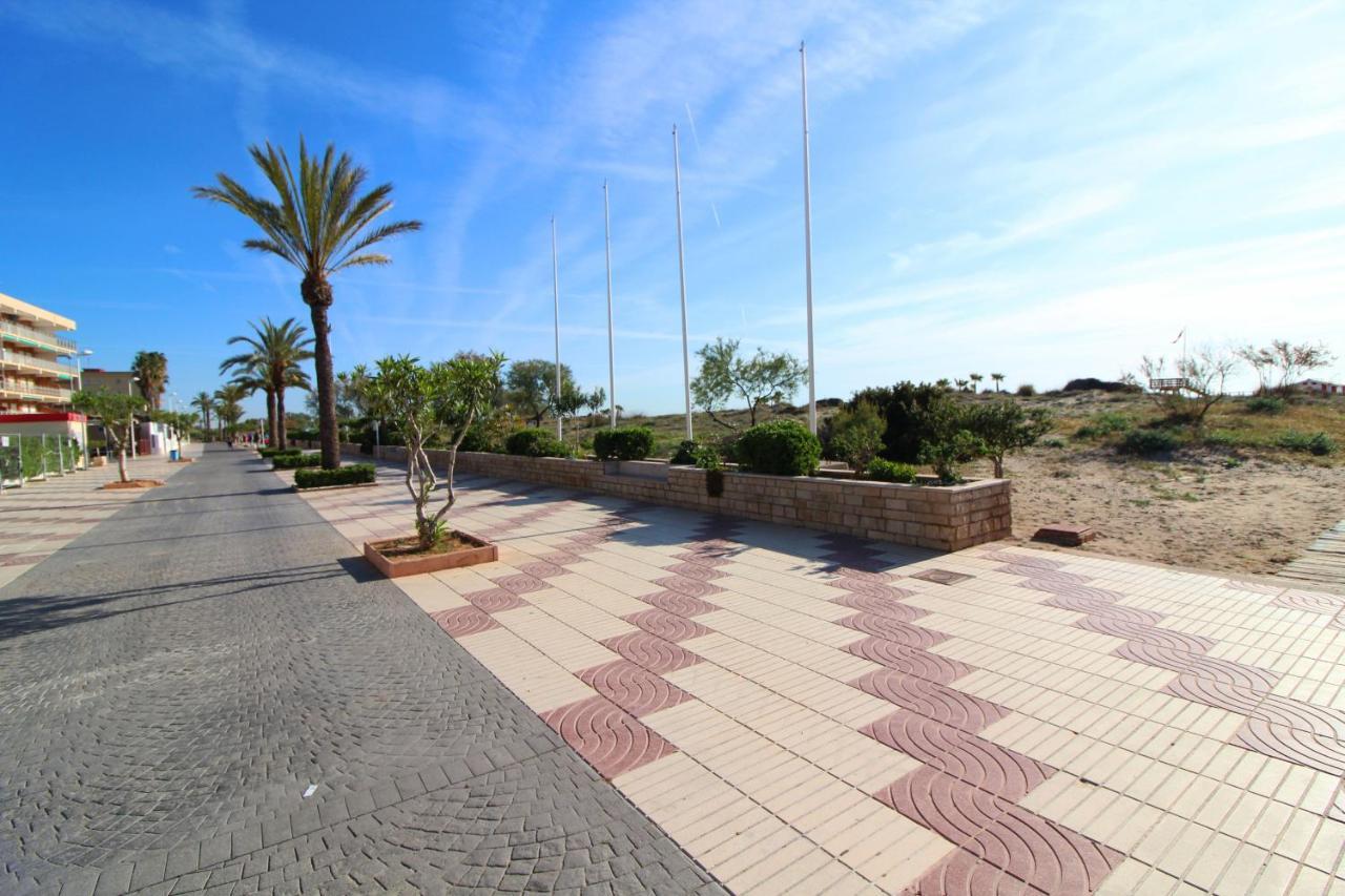 Global Properties, Apartamento Para 5 Personas Con Terraza Y Barbacoa カネット・デ・ベレンゲル エクステリア 写真